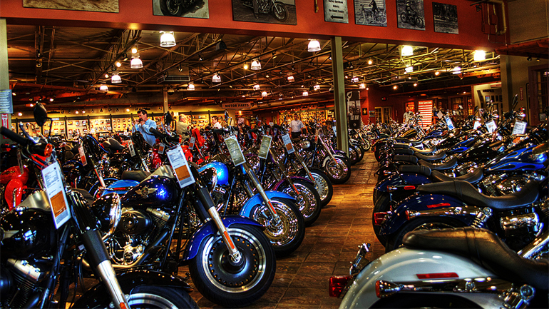 Motorcycle-Sales-On-The-Rise_01